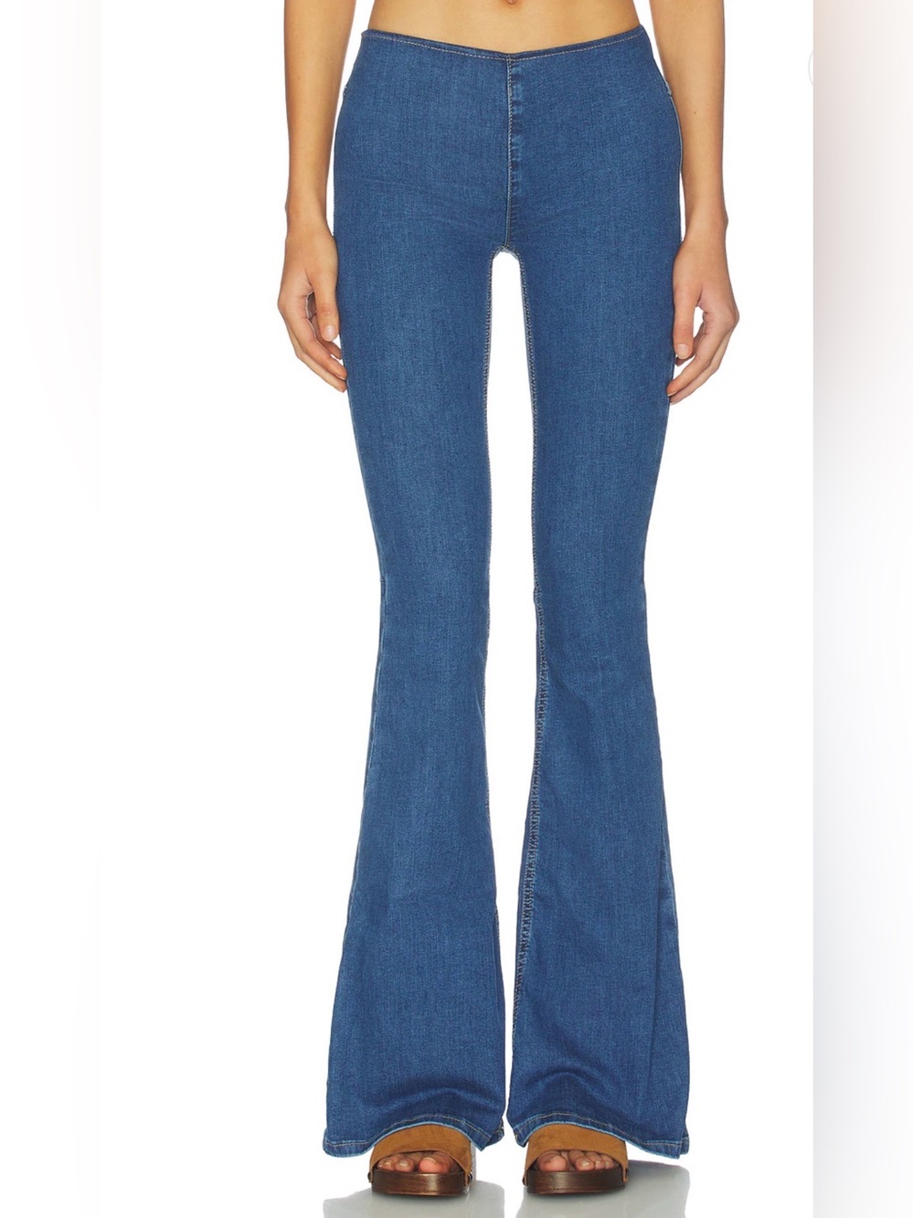 NWT We The Free Penny Pull On Flare Jeans in Riviera Size 29
